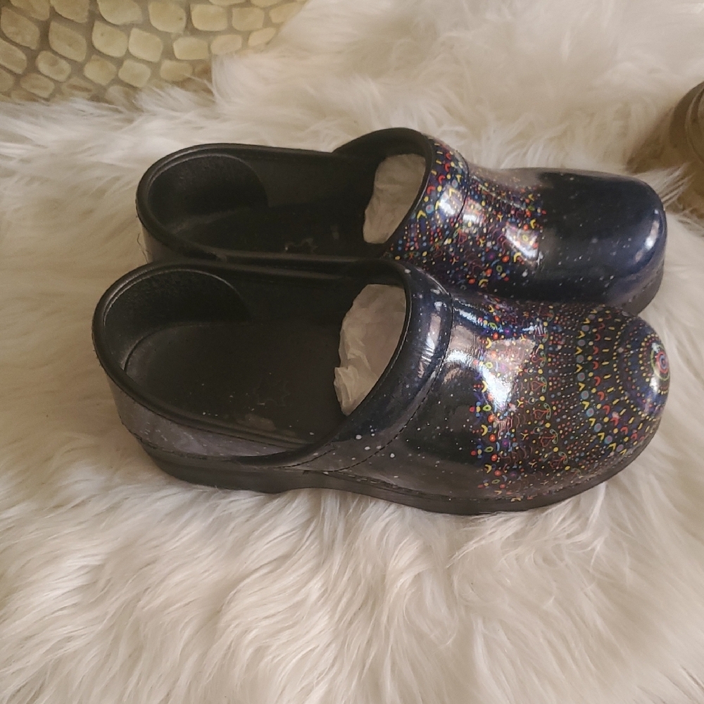 Dansko Multicolor Cosmic Pattern Clogs - image 13